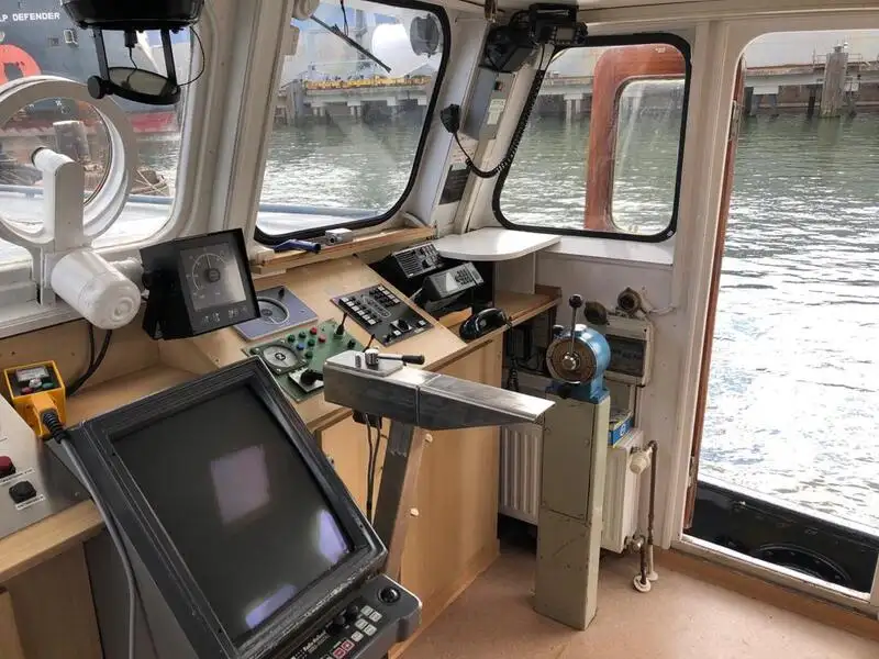 Kapal tunda untuk dijual