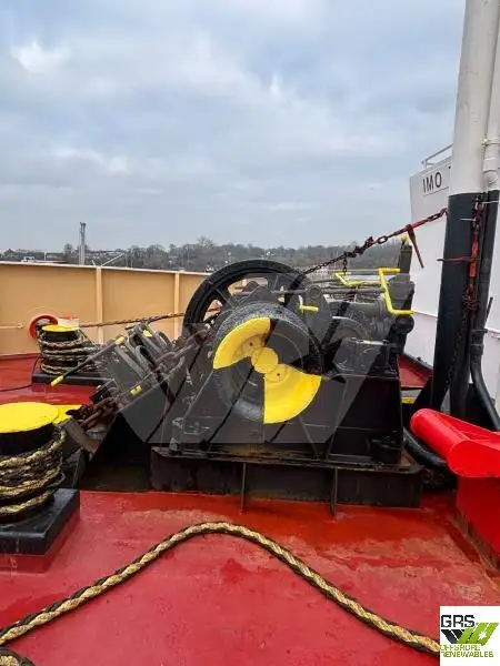 Kapal bekalan untuk dijual