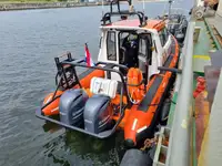 Kapal kontena untuk dijual