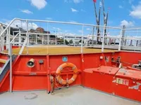 Kapal kerja untuk dijual