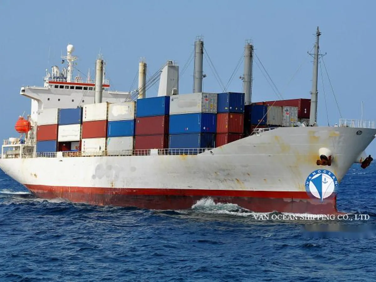 Kapal peti sejuk untuk dijual