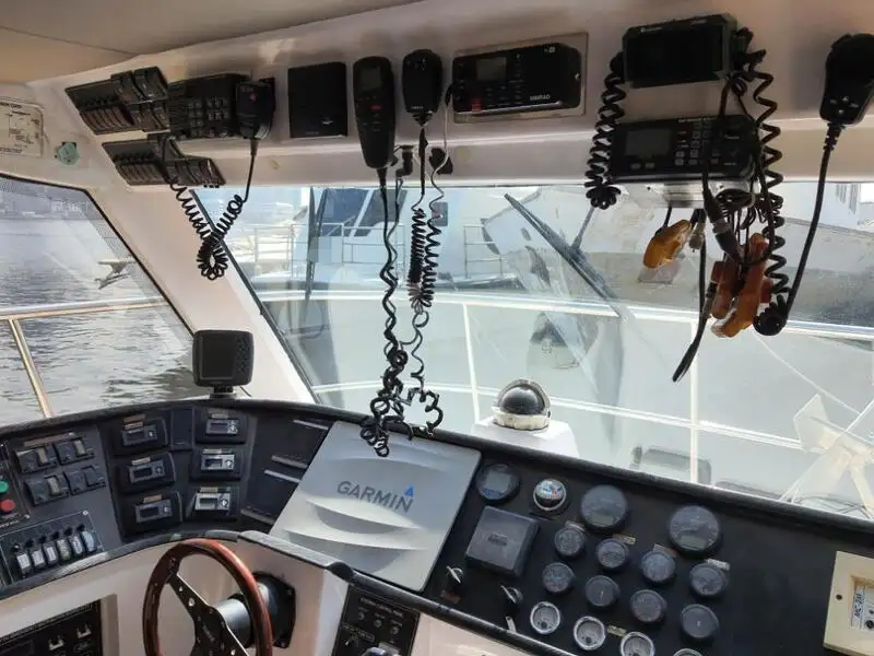 Kapal feri untuk dijual