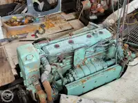 Kapal bekalan untuk dijual