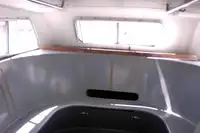 Kapal anak kapal untuk dijual