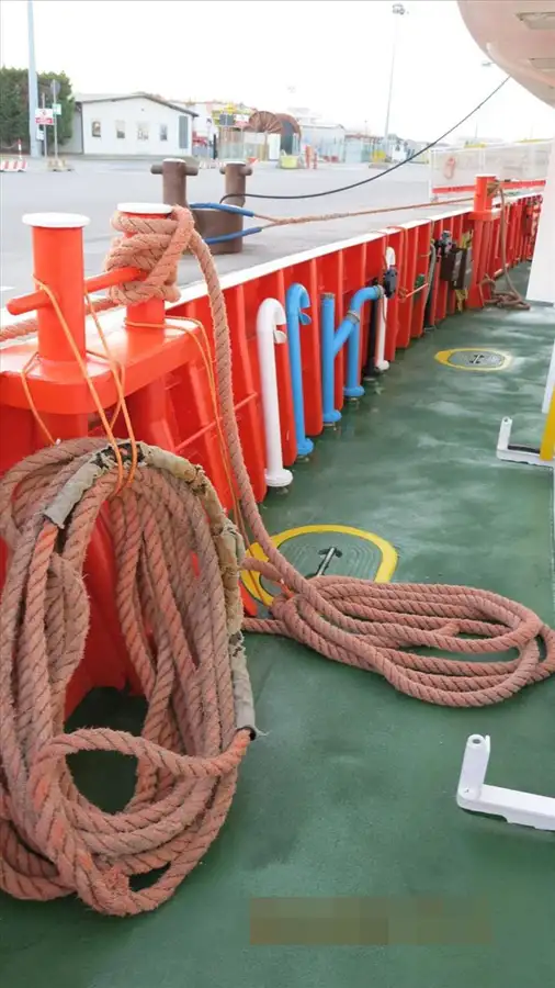 Kapal layar untuk dijual