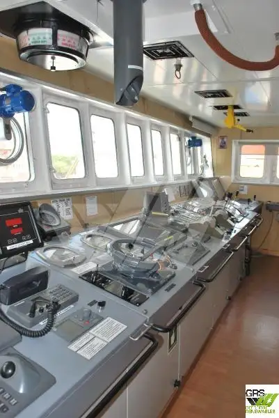 Kapal tinjauan untuk dijual