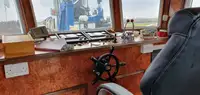 Kapal kerja untuk dijual
