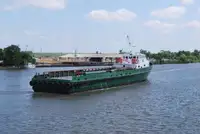 Kapal anak kapal untuk dijual