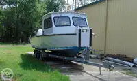 Kapal rondaan untuk dijual