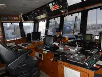 Kapal kerja untuk dijual