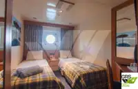 Kapal pelayaran untuk dijual