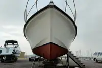 Kapal kerja untuk dijual