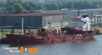 Oil/Chemical tanker untuk jualan