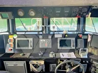 Kapal tinjauan untuk dijual