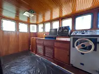 Kapal pukat untuk dijual