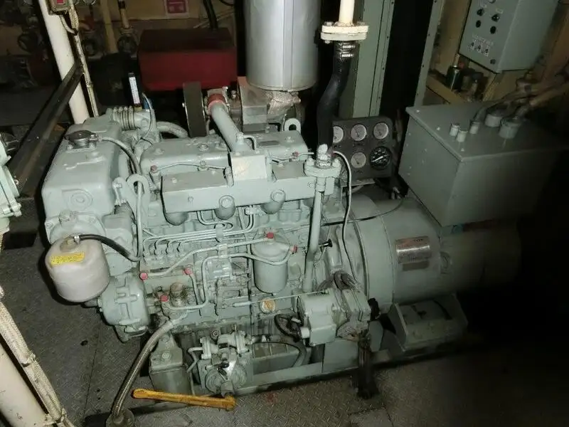 Kapal pelayaran untuk dijual