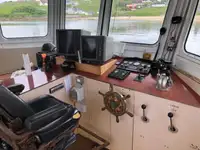 Kapal kerja untuk dijual