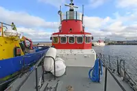Kapal penyelamat untuk dijual