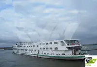 Kapal pelayaran untuk dijual