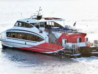 Kapal feri untuk dijual