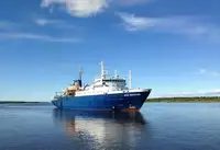 Kapal penumpang untuk jualan