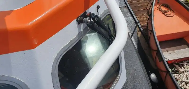 Kapal rondaan untuk dijual