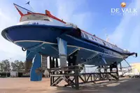 Kapal layar untuk dijual
