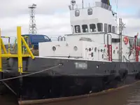 Kapal tunda untuk dijual