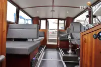 Kapal rondaan untuk dijual