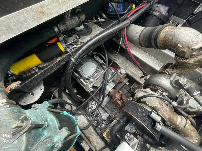 Kapal pelayaran untuk dijual