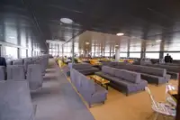 Kapal feri untuk jualan