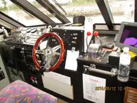 Kapal feri untuk dijual