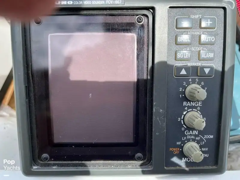 Kapal penyelamat untuk dijual