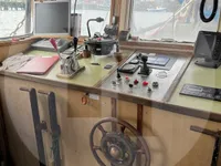 Kapal pukat tunda untuk dijual