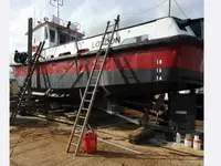 Kapal kerja untuk dijual