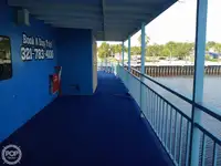 Kapal pelayaran untuk dijual