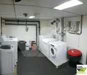 Kapal bekalan untuk dijual