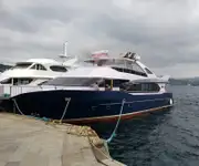Kapal pelayaran untuk dijual