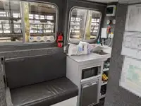 Kapal kerja untuk dijual