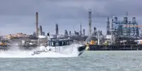 Kapal rondaan untuk dijual
