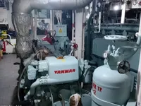 Kapal Bekal Pantas (FSV) untuk dijual
