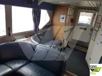 Kapal penginapan untuk dijual