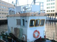 Kapal kerja untuk dijual