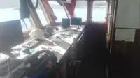 Kapal kerja untuk dijual