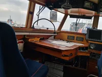 Kapal kerja untuk dijual
