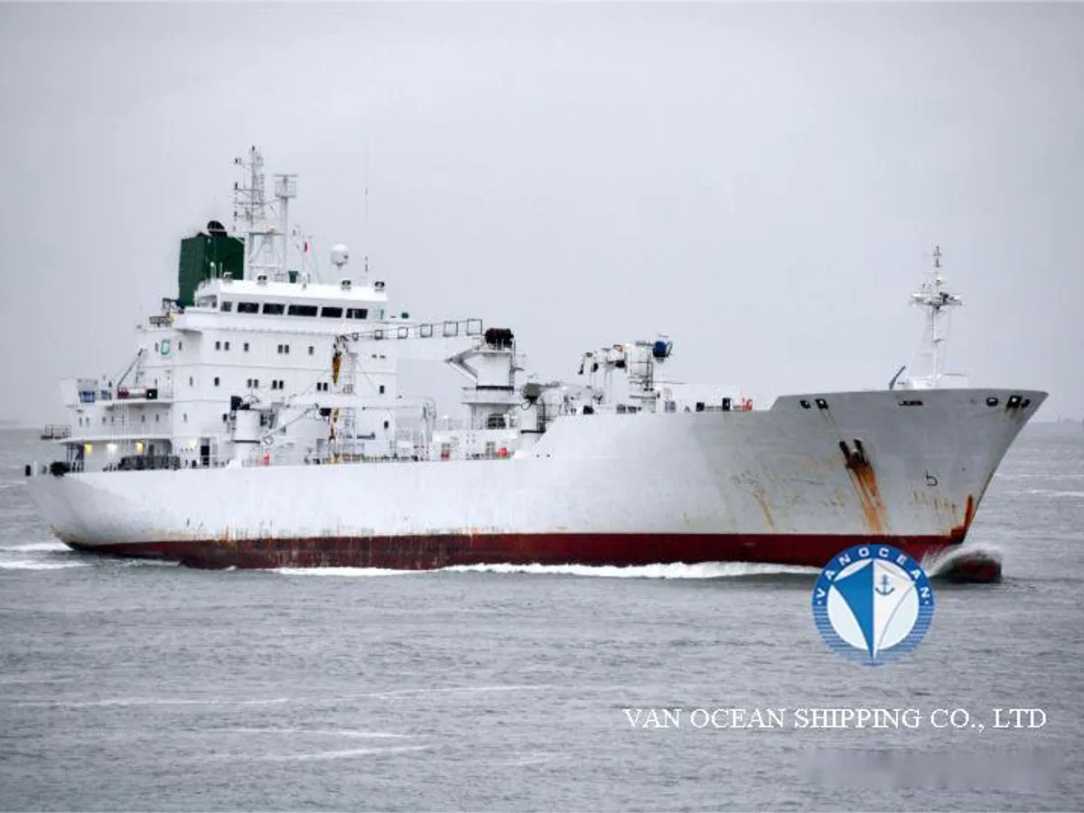Kapal peti sejuk untuk dijual