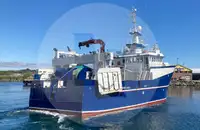 Kapal pukat tunda untuk dijual
