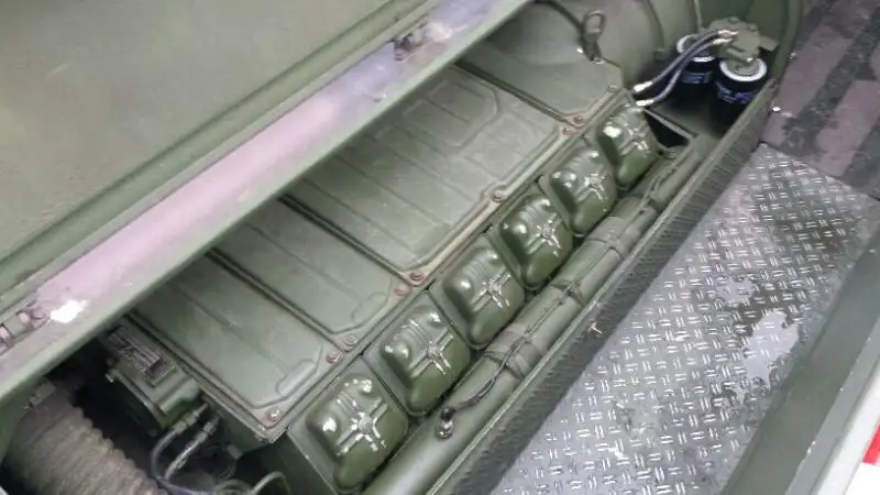 Kapal kerja untuk dijual