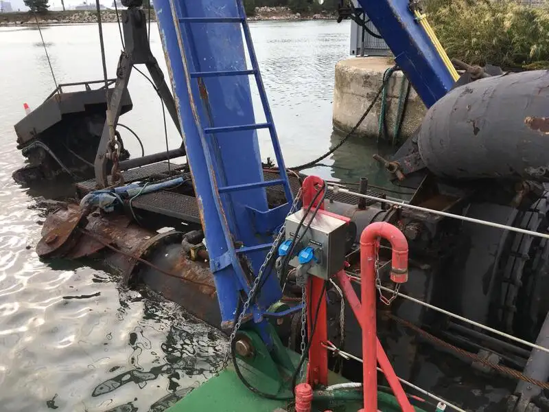 Kapal pengorek untuk dijual
