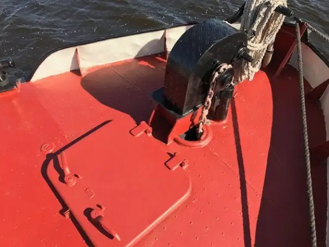 Kapal tunda untuk dijual